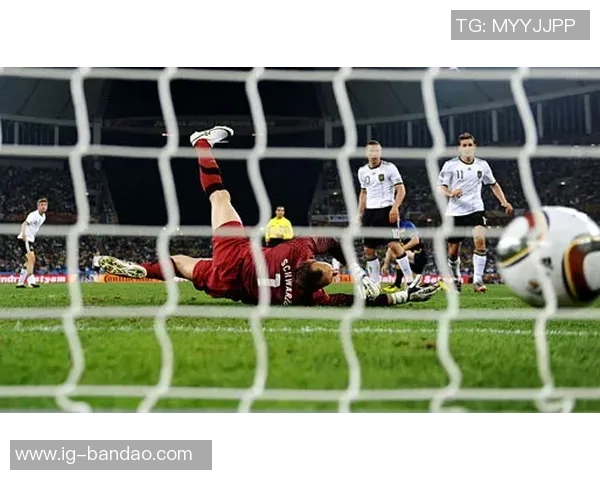 赫内斯盛赞穆勒聪明受欢迎认为其是拜仁未来高层的最佳人选