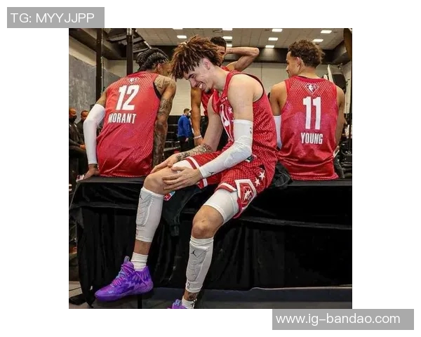 太阳队近期积极寻求引进控卫目标包括莫兰特三球和吹杨等明星球员